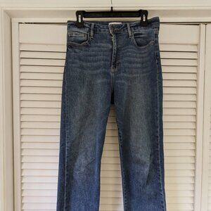 Size 9 Carly Jean Los Angeles (Chrissy Classic Med) denim